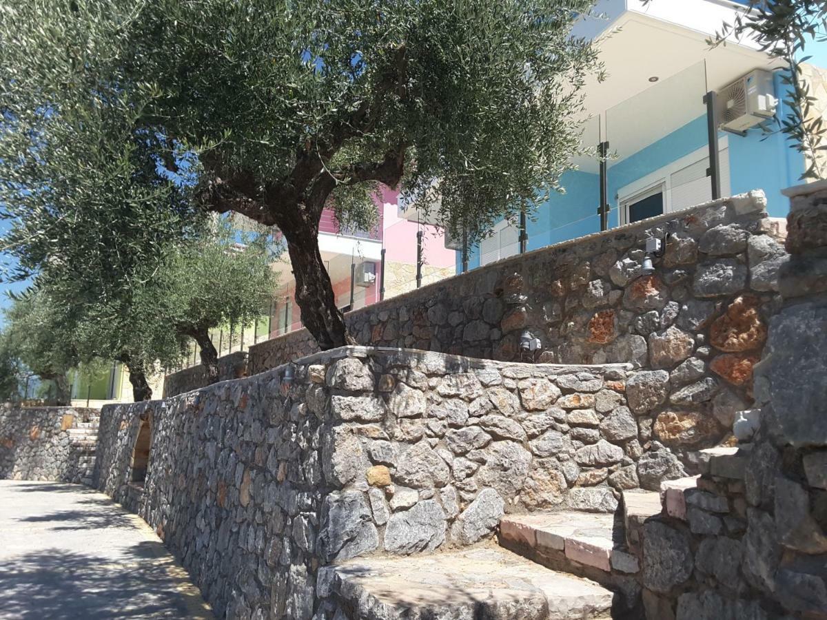Shiraz Villas Kalamata Esterno foto
